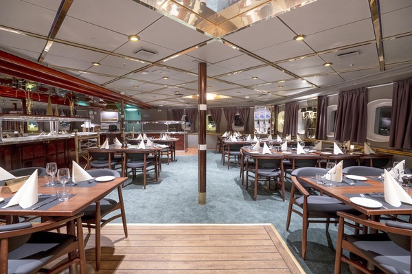 Hurtigruten Coastal Express MS Vesteralen Restaurant - Credit TOR FARSTAD 3.JPG